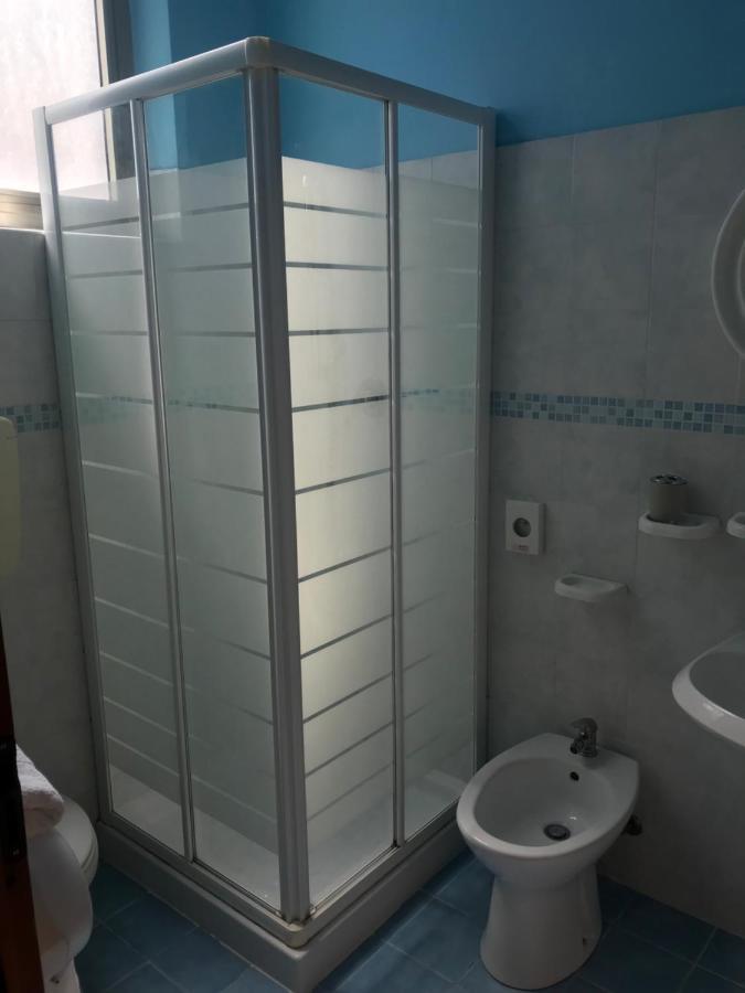 Hotel Villa Lorena Rimini Esterno foto