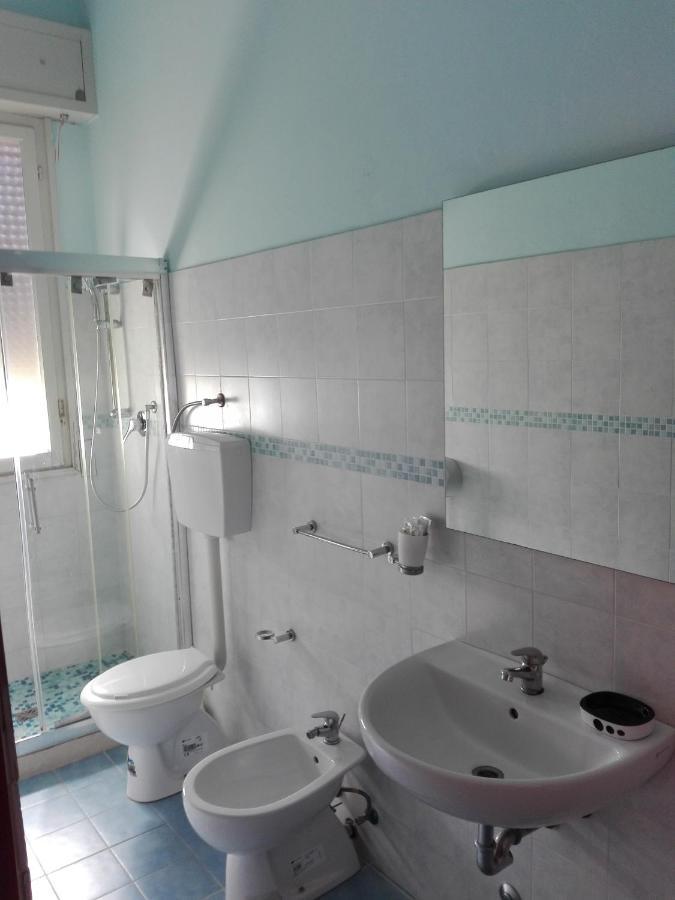 Hotel Villa Lorena Rimini Esterno foto